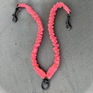 Shock-Absorbing Pink Double Dog Leash Coupler - Ditch the Tangles! 🐾